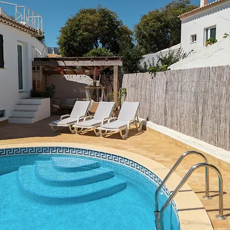 Vivenda Josil - Private Pool 1km To & Centre * Lagos