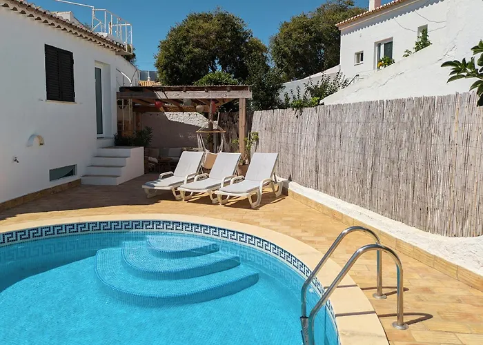 Vivenda Josil - Private Pool 1km To & Centre * Lagos